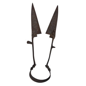 Old Antique Vintage Iron Sheep Goat Shears Rusty Farm Tool